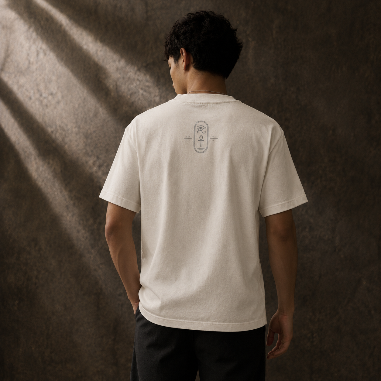 AKHET Essential Tee